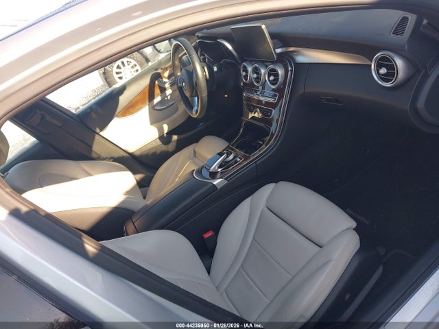 2018 MERCEDES-BENZ C 300 WDDWF4KB1JR388616 Photo 4