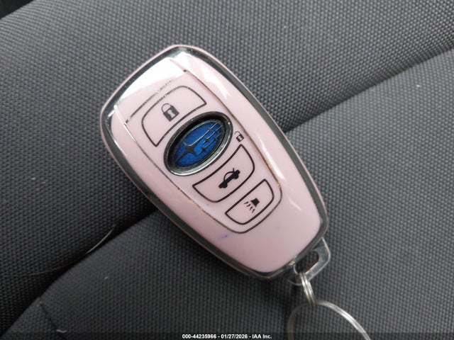 Subaru Crosstrek Premium 2025 JF2GUHDC8S8328925 Image 11