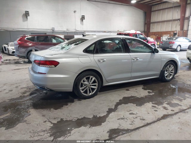 2021 VOLKSWAGEN PASSAT 1VWAA7A38MC014586 Photo 3