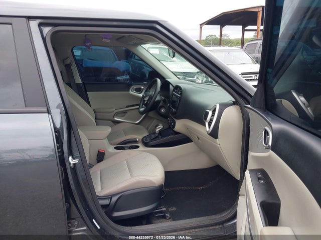Продажа на аукционе авто 2024 Kia Soul Lx, vin: KNDJ23AU3R7920436, номер лота: 44235972