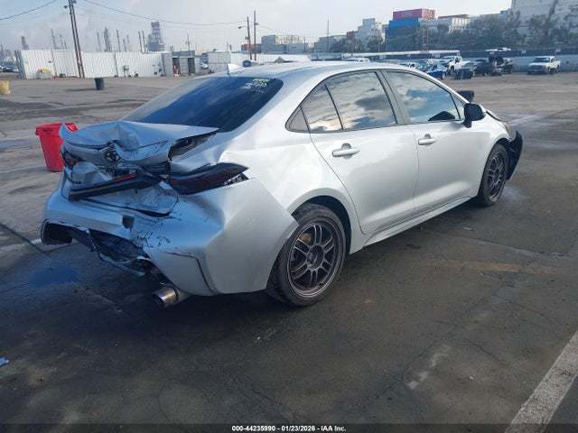 5YFS4RCE2LP028126 Toyota COROLLA SE