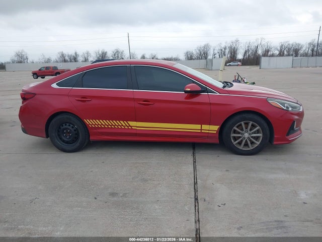 5NPE24AF9JH616813 Hyundai SONATA SE