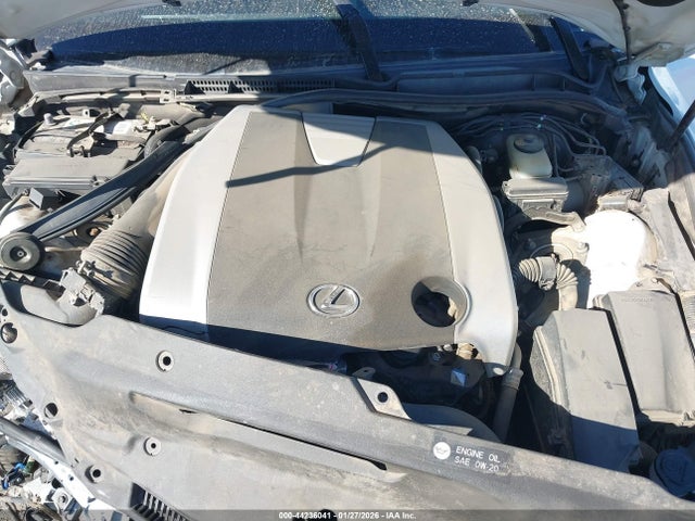 2016 LEXUS IS 300 JTHCM1D29G5012968 Photo 9