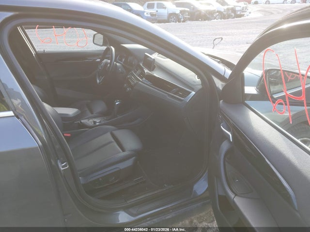 2019 BMW X2 WBXYJ5C51K5N58775 Photo 4