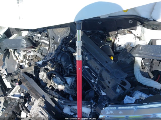 44236044 :رقم المزاد ، 3VVAX7B2XNM050000 vin ، 2022 Volkswagen Taos 1.5t S مزاد بيع