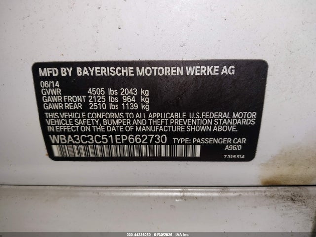 44236050 :رقم المزاد ، WBA3C3C51EP662730 vin ، 2014 Bmw 320i Xdrive مزاد بيع