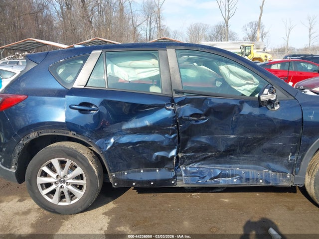 Продаж на аукціоні авто 2015 Mazda Cx-5 Sport, vin: JM3KE2BEXF0519720, номер лоту: 44236058
