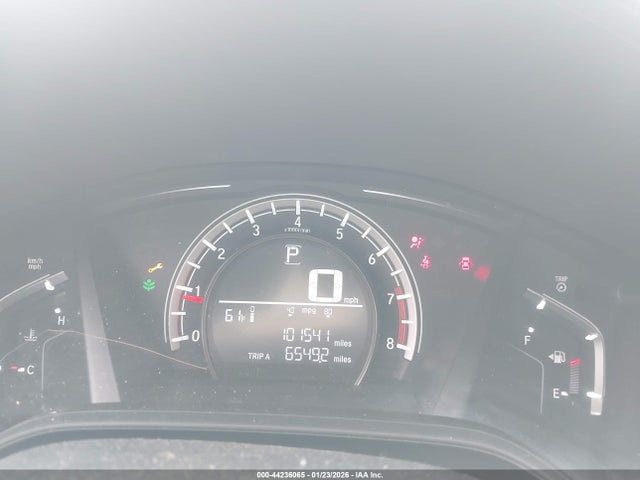 2HKRW5H33JH418168 Honda CR-V LX
