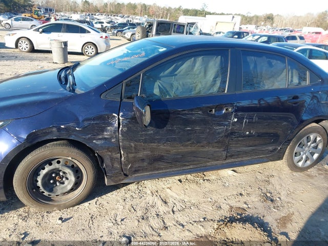 JTDBCMFE7RJ016990 Toyota Corolla Hybrid Le