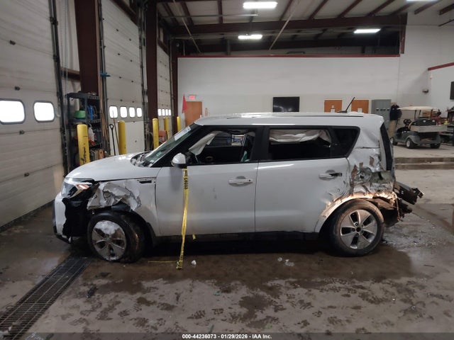 2016 Kia Soul მანქანა იყიდება აუქციონზე, vin: KNDJN2A26G7288559, აუქციონის ნომერი: 44236073