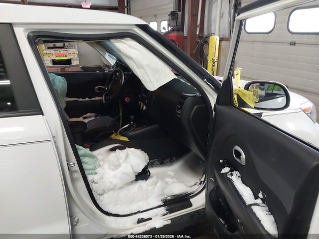 2016 Kia Soul მანქანა იყიდება აუქციონზე, vin: KNDJN2A26G7288559, აუქციონის ნომერი: 44236073