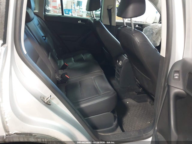 Aukcja sprzedaży 2013 Volkswagen Tiguan S/se/sel, vin: WVGBV7AX0DW552885, numer aukcji: 44236092