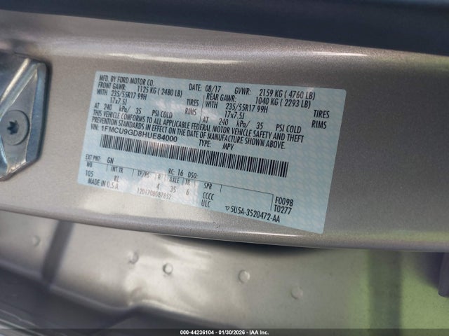 1FMCU9GD8HUE84000 Ford ESCAPE SE