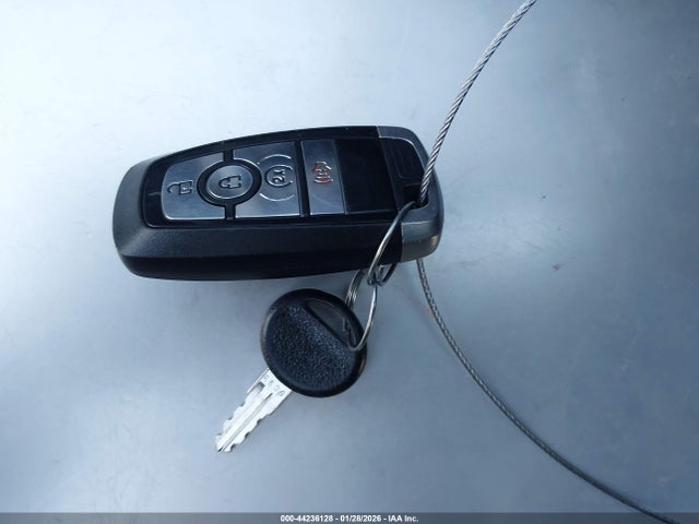 1FTER1FH0KLA28333 Ford Ranger Lariat