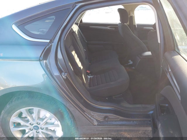 3FA6P0H7XHR327546 Ford FUSION SE