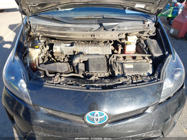 Toyota Prius Three 2014 JTDKN3DU4E1781289 Image 10