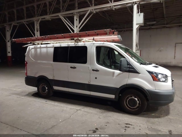 1FTYE1ZM1JKA29884 Ford Transit-150