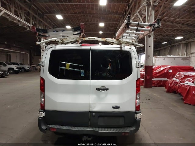 1FTYE1ZM1JKA29884 Ford Transit-150