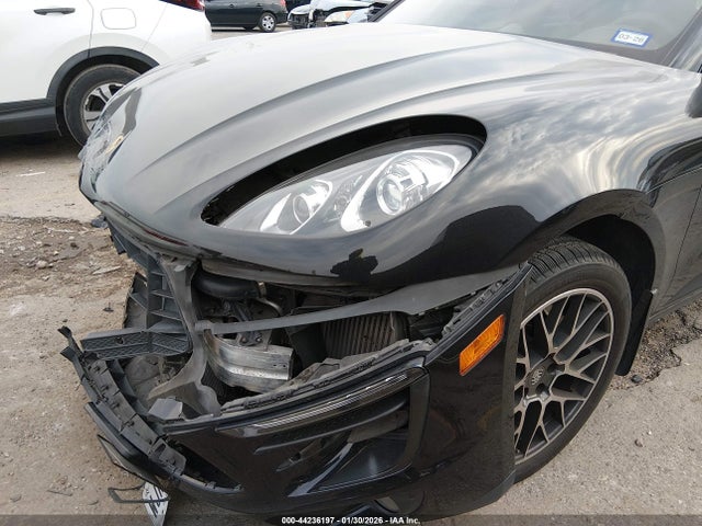 2018 PORSCHE MACAN WP1AB2A54JLB34772 Photo 5