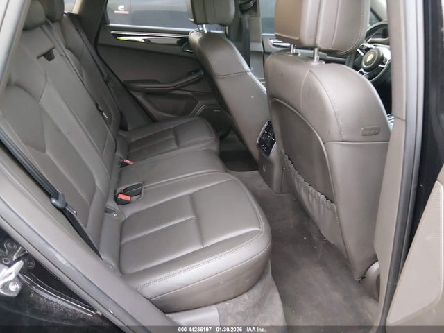 2018 PORSCHE MACAN WP1AB2A54JLB34772 Photo 7