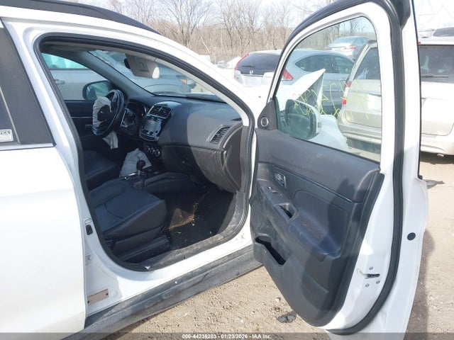 2016 MITSUBISHI OUTLANDER SPORT JA4AR4AW4GZ042904 Photo 4