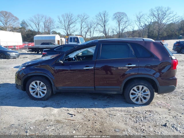 5XYKU4A78FG632084 KIA Sorento Ex V6