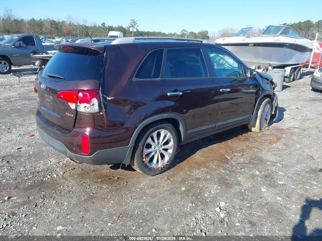 5XYKU4A78FG632084 KIA Sorento Ex V6