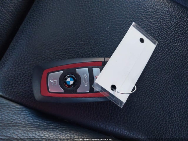 WBA8D9G36HNU64353 BMW 330i Xdrive