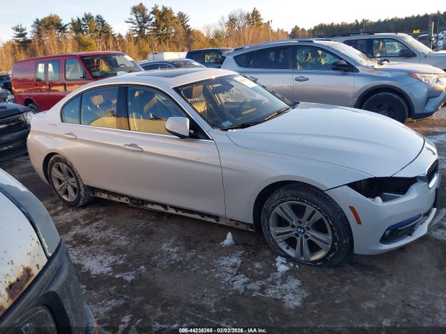 WBA8D9G36HNU64353 BMW 330i Xdrive