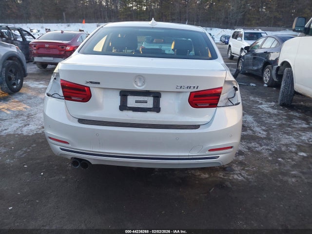 WBA8D9G36HNU64353 BMW 330i Xdrive