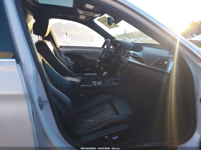 WBA8D9G36HNU64353 BMW 330i Xdrive