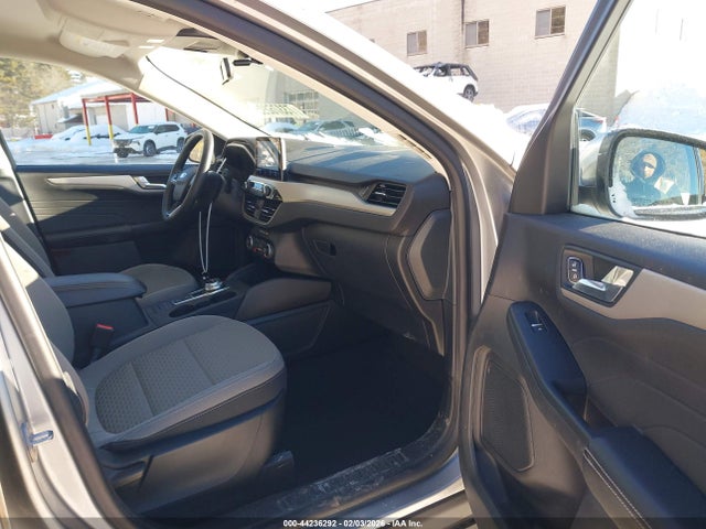 1FMCU9G66MUA99949 Ford ESCAPE SE