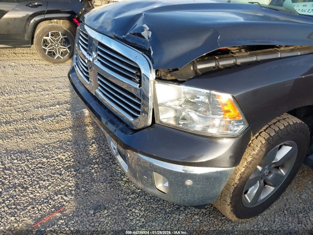 2017 RAM 1500 1C6RR7LG6HS559543 Photo 5