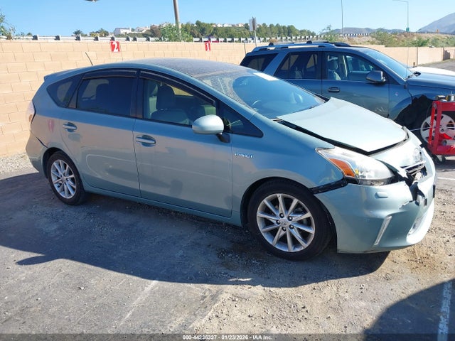 Toyota Prius V Five 2014 JTDZN3EU0E3296293 Image 13