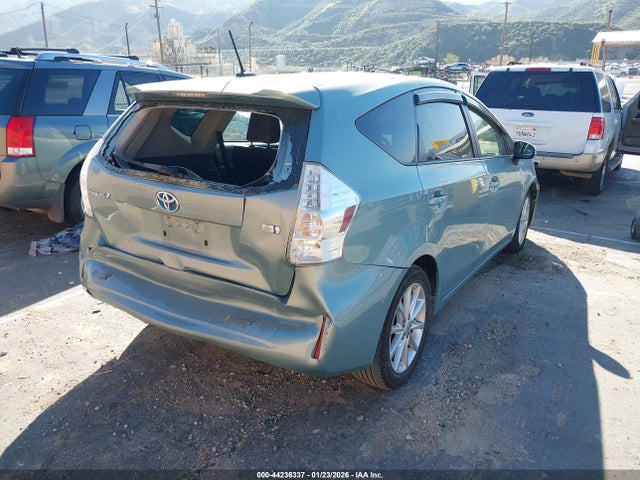 Toyota Prius V Five 2014 JTDZN3EU0E3296293 Image 4