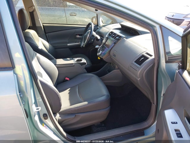 Toyota Prius V Five 2014 JTDZN3EU0E3296293 Image 5