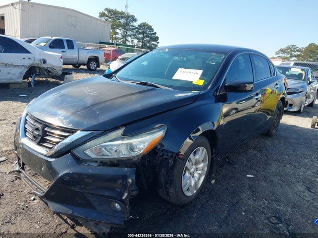 2017 Nissan Altima 2.5 Sr მანქანა იყიდება აუქციონზე, vin: 1N4AL3AP4HC246087, აუქციონის ნომერი: 44236346