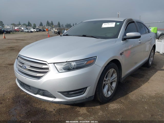 Ford TAURUS SEL 2016 1FAHP2E82GG158498 Image 2