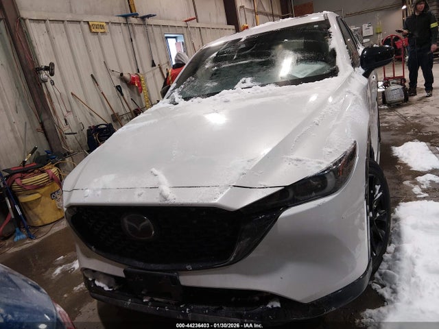Продаж на аукціоні авто 2024 Mazda Cx-5 2.5 Carbon Turbo, vin: JM3KFBAY7R0371538, номер лоту: 44236403