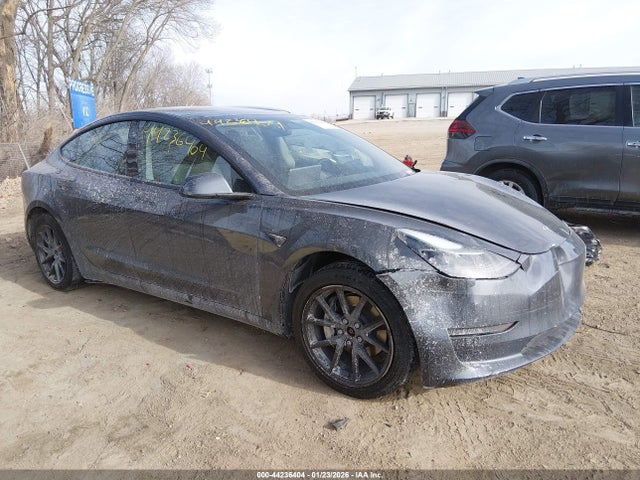 2022 TESLA MODEL 3 5YJ3E1EB1NF190947 Photo 0
