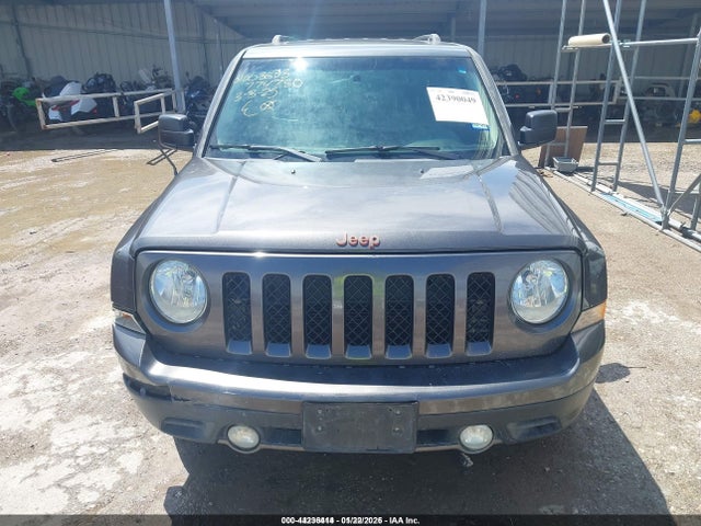 1C4NJPBB2GD774750 Jeep Patriot 75th Anniversary