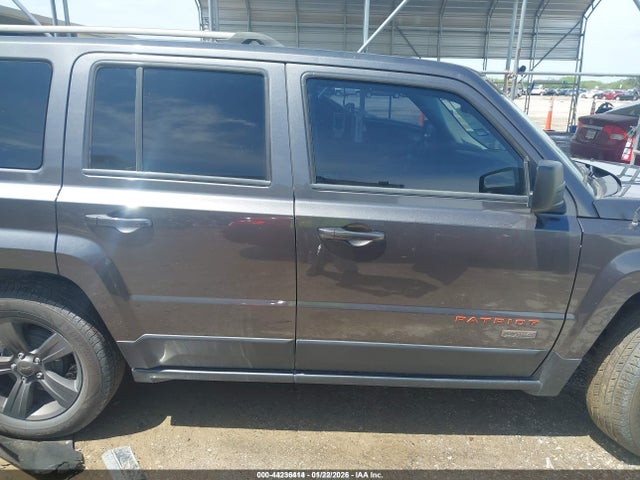 1C4NJPBB2GD774750 Jeep Patriot 75th Anniversary