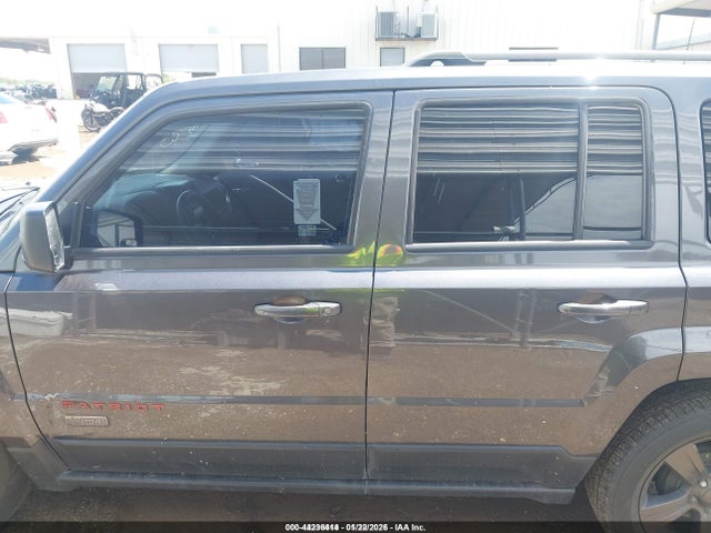 1C4NJPBB2GD774750 Jeep Patriot 75th Anniversary