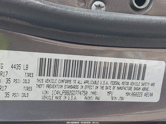 1C4NJPBB2GD774750 Jeep Patriot 75th Anniversary