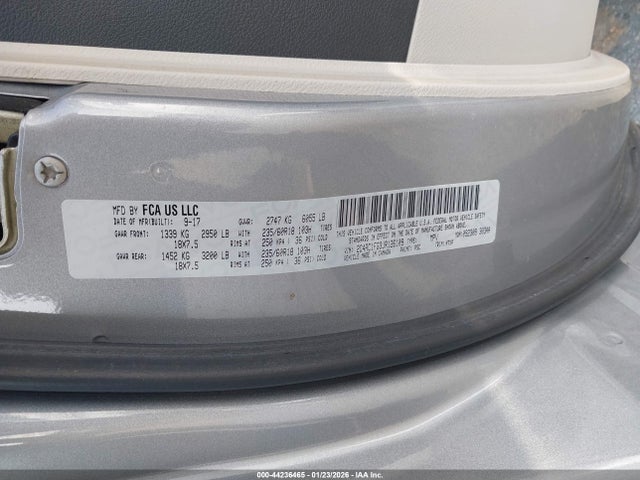 2018 CHRYSLER PACIFICA 2C4RC1FG3JR126109 Photo 8