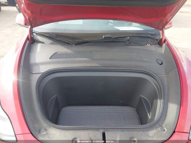 2020 TESLA MODEL Y 5YJYGDEF8LF019145 Photo 9