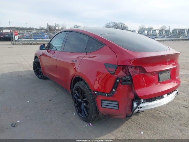 2020 TESLA MODEL Y 5YJYGDEF8LF019145 Photo 2