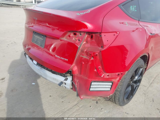 2020 TESLA MODEL Y 5YJYGDEF8LF019145 Photo 5
