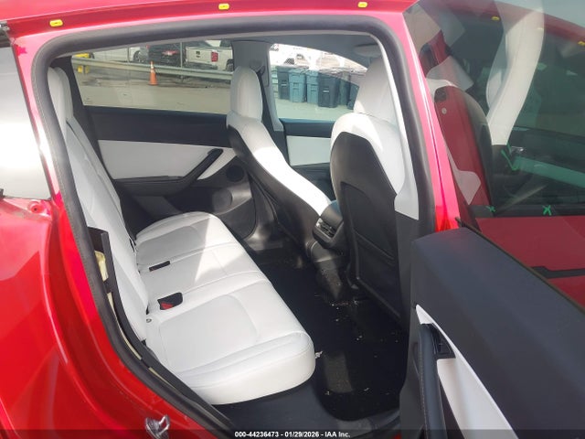 2020 TESLA MODEL Y 5YJYGDEF8LF019145 Photo 7