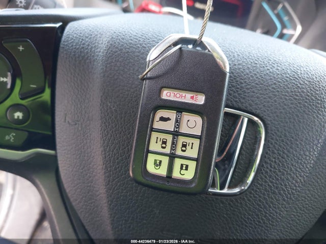 5FNRL6H78KB130132 Honda Odyssey Ex-l